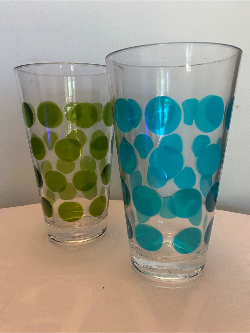 Clear Glass Tumbler Set with Blue and Green Polka Dots